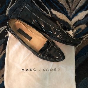 MARC JACOBS Black Patent Leather Pointy Flats